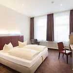 Reichshof Garni 3* 슈베르테