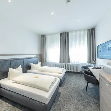 Reichshof Garni 3*