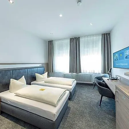 Reichshof Garni 3*